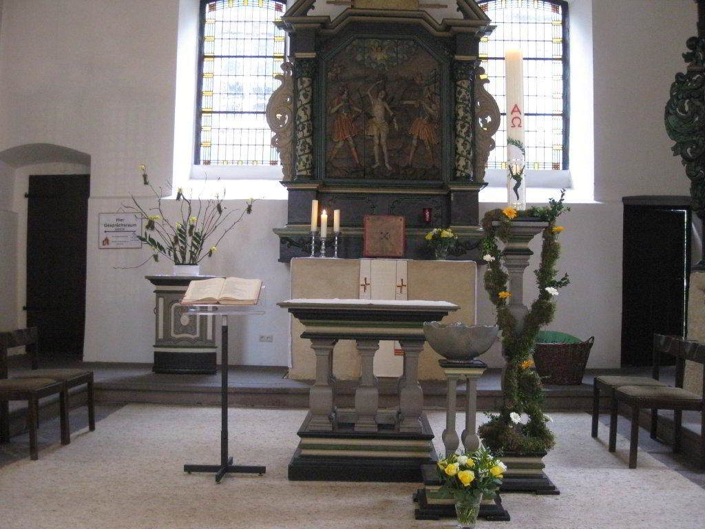 Gastkirche innen Ostern